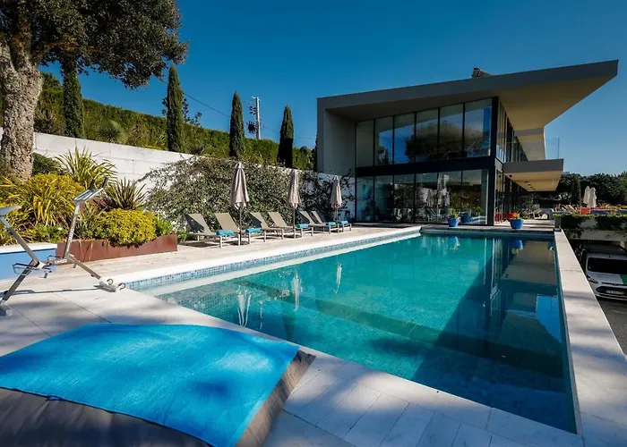 Paladina Pensión 4*