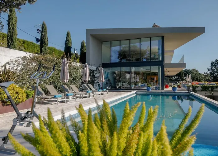 Paladina Pensión 4*