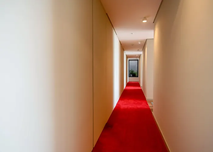 Paladina 4* פוז דו ארליו